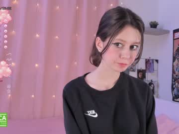 webcam girl alliesmiths today image #2600691