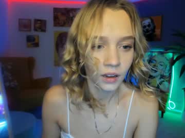 webcam girl xoanetta today image #354122