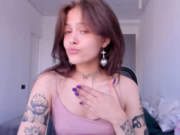 webcam girl adriana_hill today image #2133078
