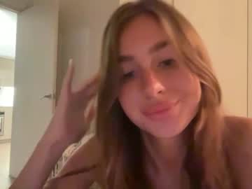 Cam for akinkykittyy