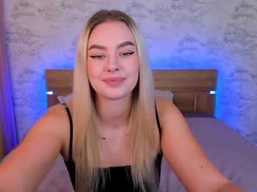 webcam girl 8a8y_nura today image #695132