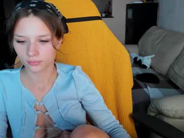 webcam girl ketlinrous today image #2659370