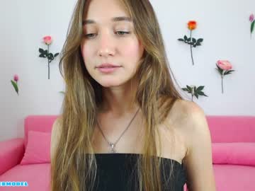 webcam girl ambertan1 today image #2696060