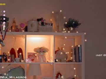 webcam girl mia_milagros today image #3464194