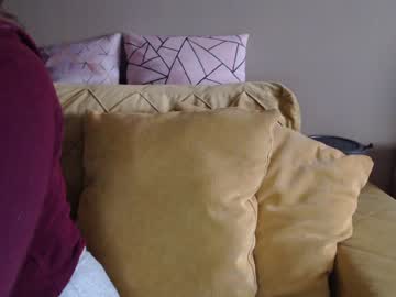 webcam girl juicy_peach88 today image #2750376