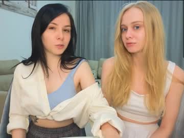 webcam girl kiraknowles_ today image #3923254