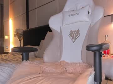 webcam girl lil_mayaa today image #1442379