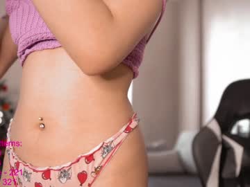 webcam girl lindamei today image #3502355