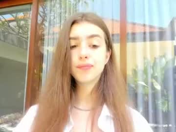 webcam girl coy_amina today image #1405086