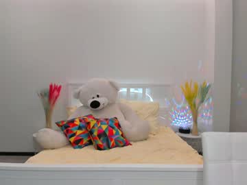 webcam girl baileys__ today image #1935094