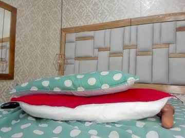 webcam girl _lilibeth_0 today image #2551398