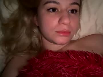 webcam girl internet_famous today image #2613007