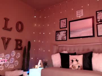 webcam girl aubrilee today image #1375352