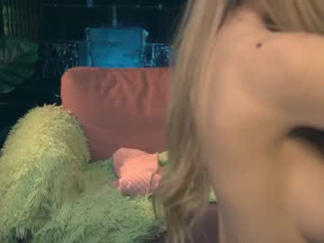 webcam girl lolly_bella_ today image #567471