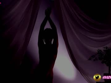 webcam girl maxinegh_ today image #1634877