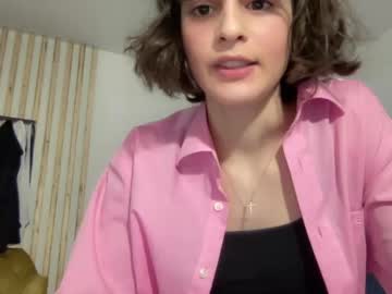 webcam girl crown_of_vice01 today image #3685420