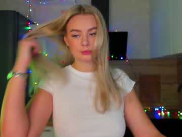 webcam girl 8a8y_nura today image #789226