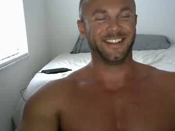 webcam man deep_fitness today image #4013216