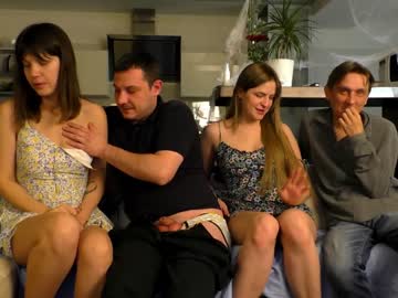 webcam couple apricot_cherry today image #2935123