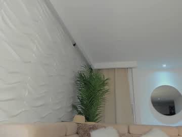 webcam girl astrea_1 today image #3858420