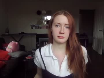 webcam girl dominiquemystique today image #2176796