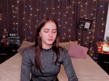 webcam girl thelmaandrewse today image #3375370