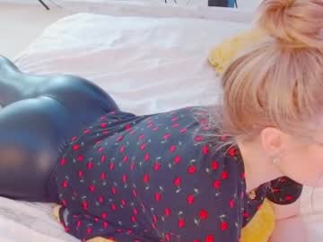 webcam girl myassistant today image #39862