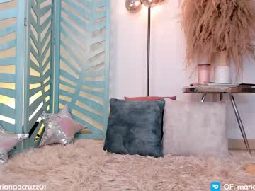 webcam girl mariannacruzz today image #1820110