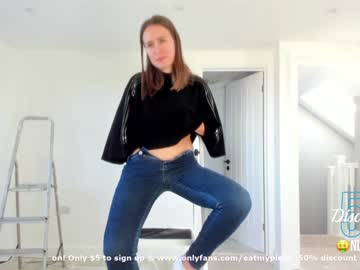 webcam girl eatmypie69 today image #603444