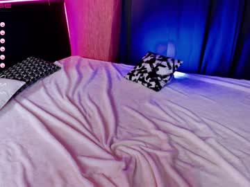 webcam girl lina_bitch today image #2231196