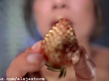 webcam girl alejastorm today image #1140364