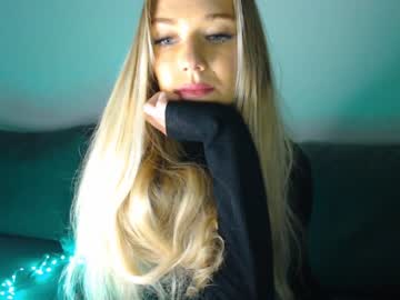 webcam girl pervyblonde today image #1258166
