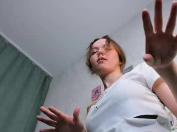 webcam girl fly_best today image #4060696