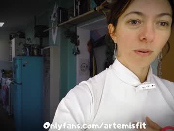 webcam girl artemisfit today image #1411239