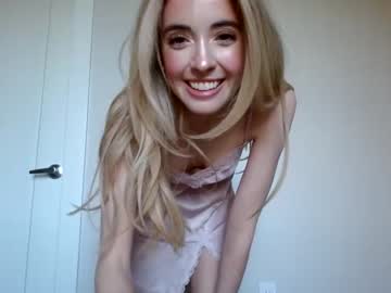 webcam girl vegansoda today image #1699529