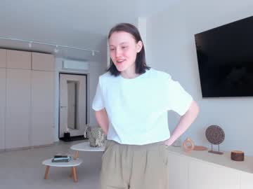 webcam girl megancooks today image #3924725