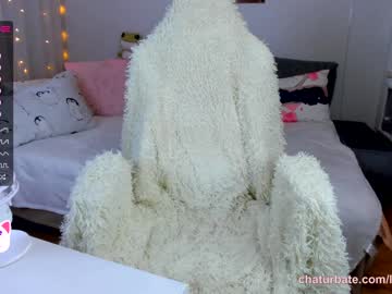 webcam girl lilicapie today image #3223165