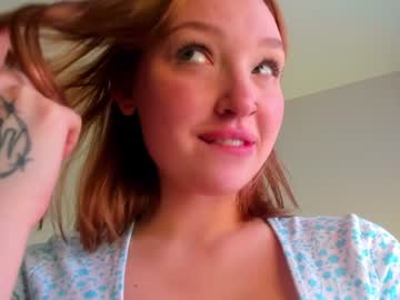 webcam girl dinablush today image #3910789