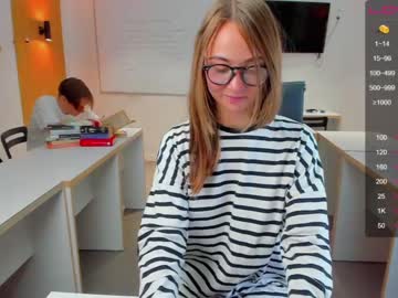webcam girl game__of__porn today image #977502