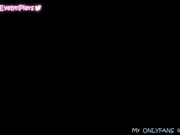 webcam girl evelynpiers today image #2159718