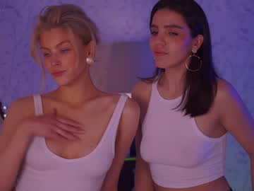 webcam girl _2strangers today image #1382740