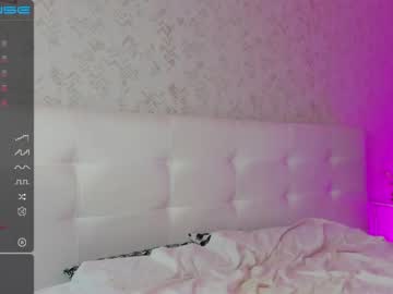 webcam girl emma_jhons0n today image #2776597