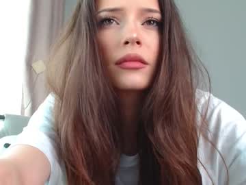 webcam girl isia_slay today image #1048924