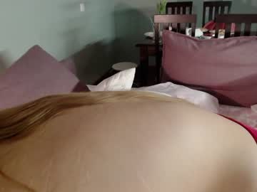 webcam girl camillabenz today image #467876