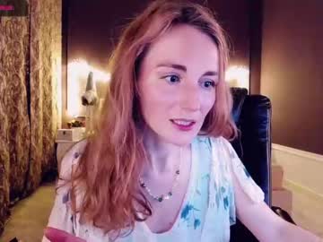 webcam girl julie__owen today image #820140