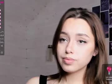 webcam girl darling_kira today image #2935230