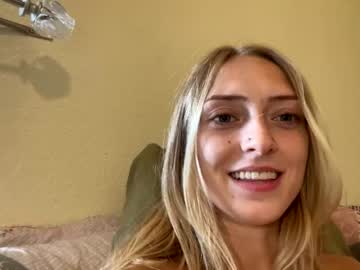 webcam couple hunnyy112 today image #2043582