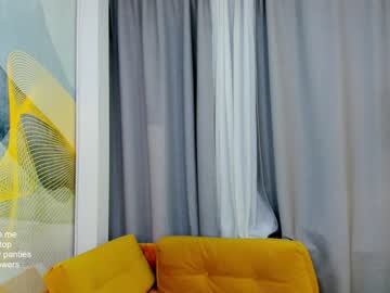webcam girl milablush today image #3247446
