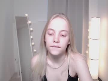 webcam girl appr0ved today image #1558220