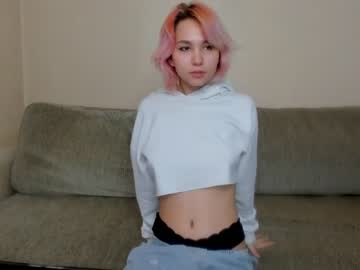 webcam girl karinalin18 today image #3702322